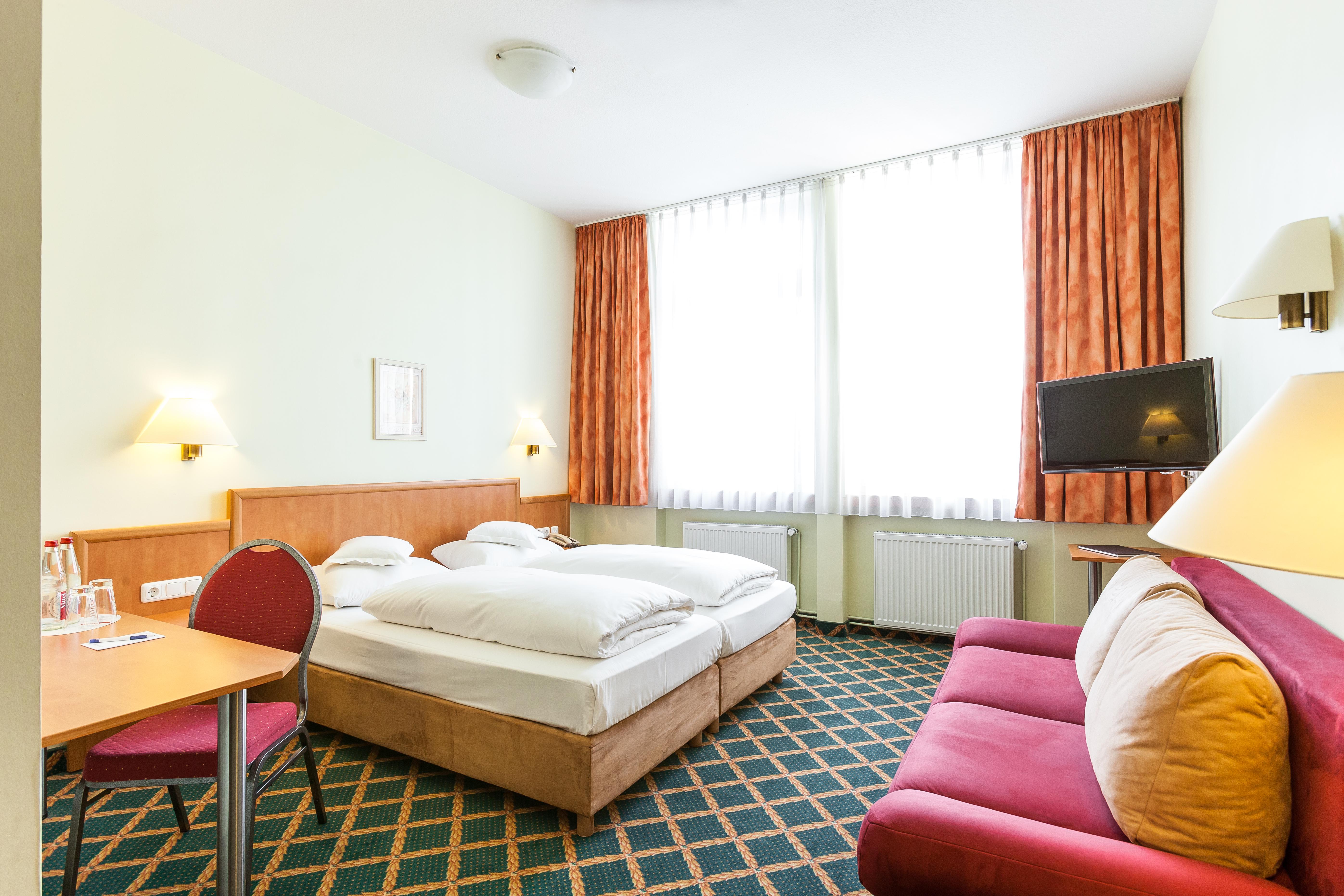 Hotel Mercure Center 3*