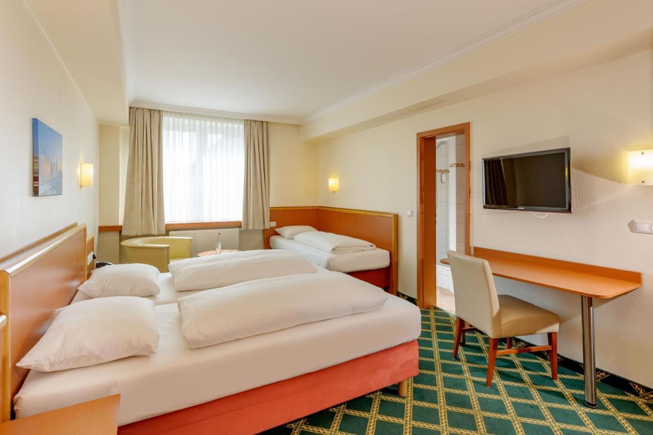 Hotel Mercure Center 3*